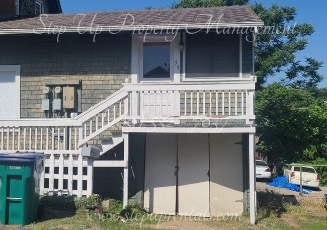Building Photo - Studio Apartment In The Heart Of Downtown Sonora!