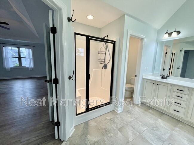 Building Photo - 3037 Eaglecrest Ln