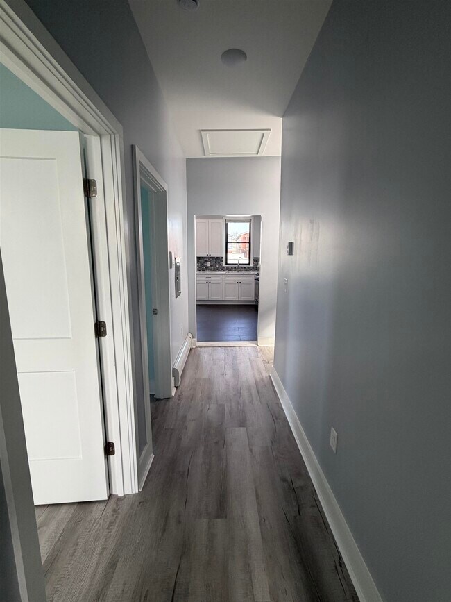 Building Photo - 6720 John F. Kennedy Blvd