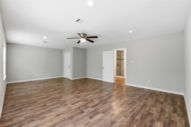 Building Photo - 6203 Gaston