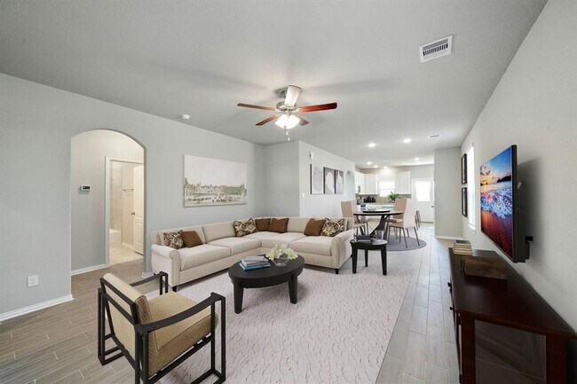 Building Photo - 834 Redinger Ridge Dr