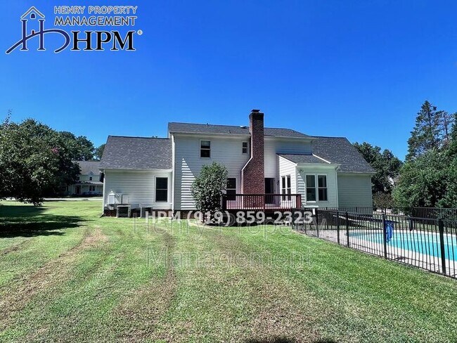 Building Photo - 4301 Ellinwood Dr