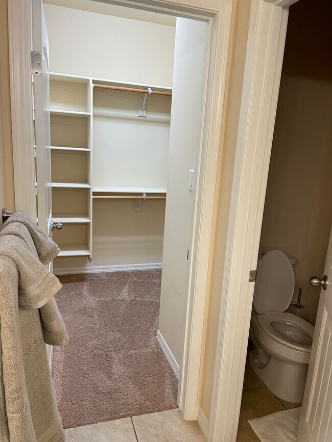 Building Photo - Furnished Pool/Spa Home in Araby Estates