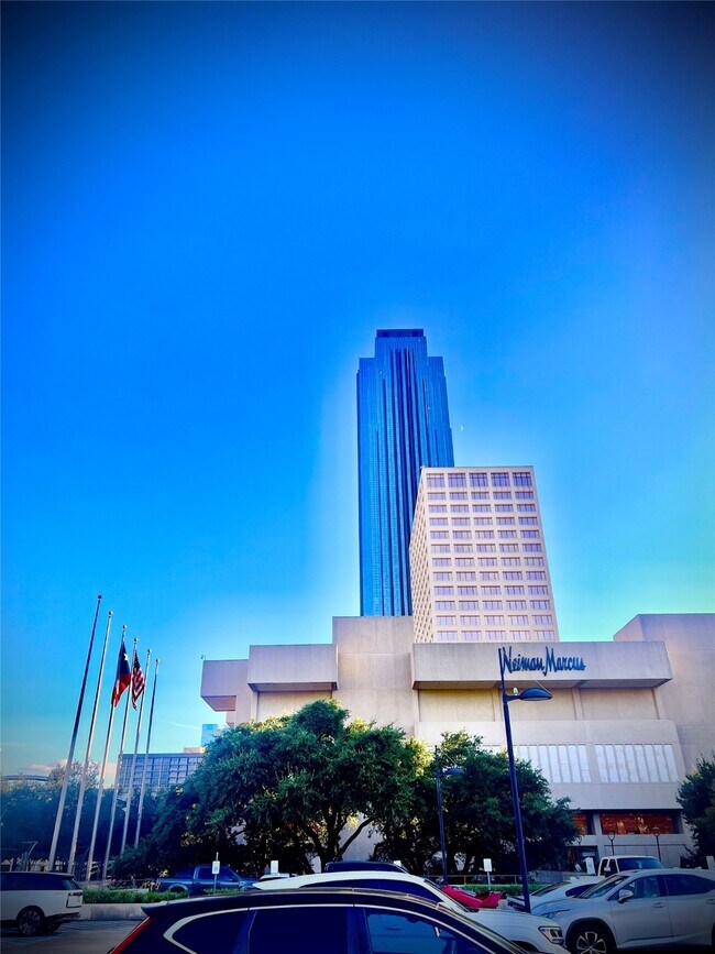 Building Photo - 1901 Post Oak Blvd