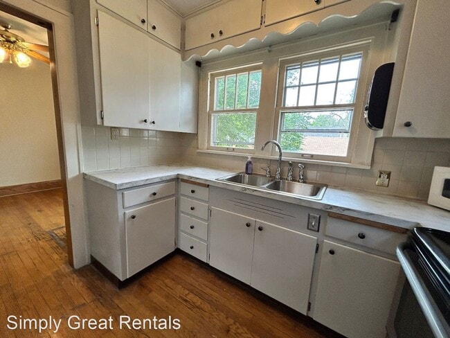 Building Photo - 3 br, 1.5 bath House - 1632 47th Street