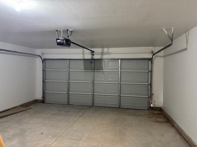 Building Photo - 8604 Martin Ln