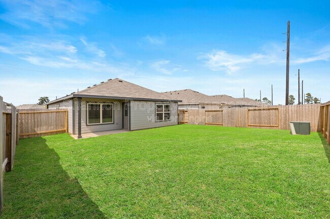 Building Photo - 166 Sterling River Ln