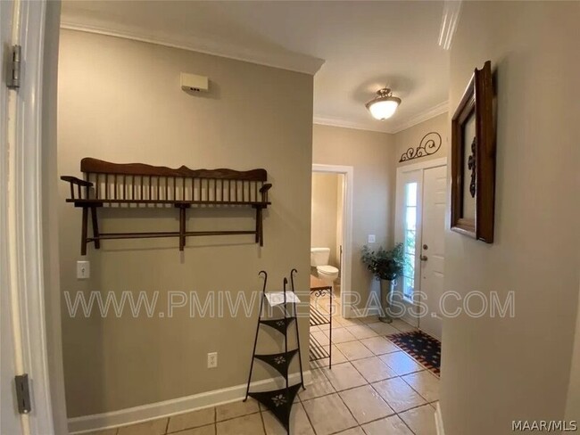 Building Photo - 225 Charleston Dr