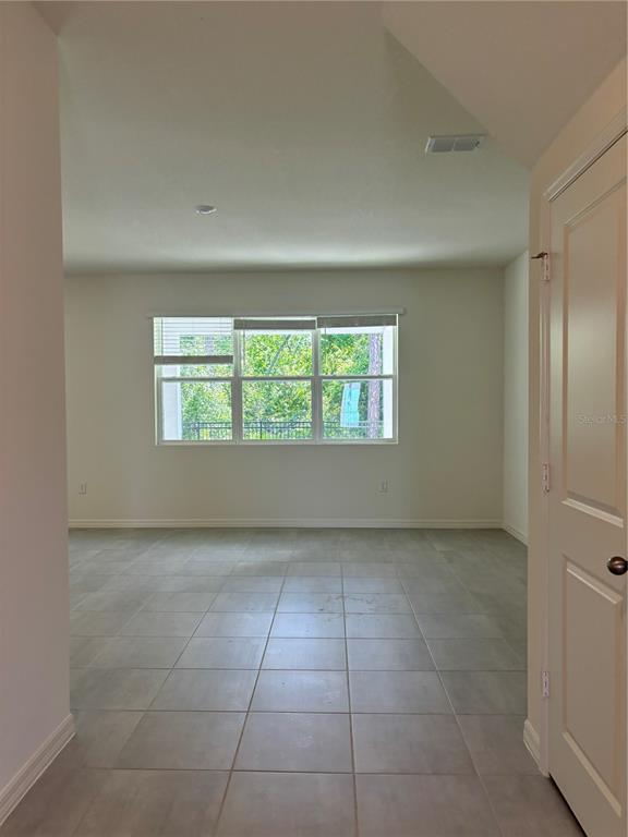 Building Photo - 2734 Raindrop Run St