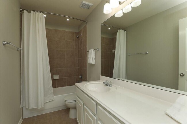 Building Photo - 9603 Red Rugosa Dr