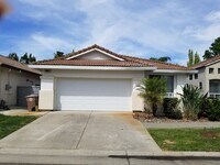 Building Photo - Elk Grove