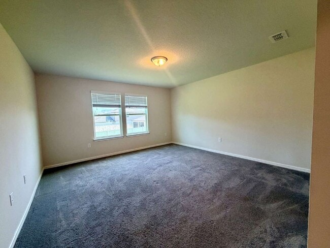 Building Photo - 30561 Gilbern Rd