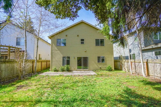 Building Photo - 2217 NE 94th Ct