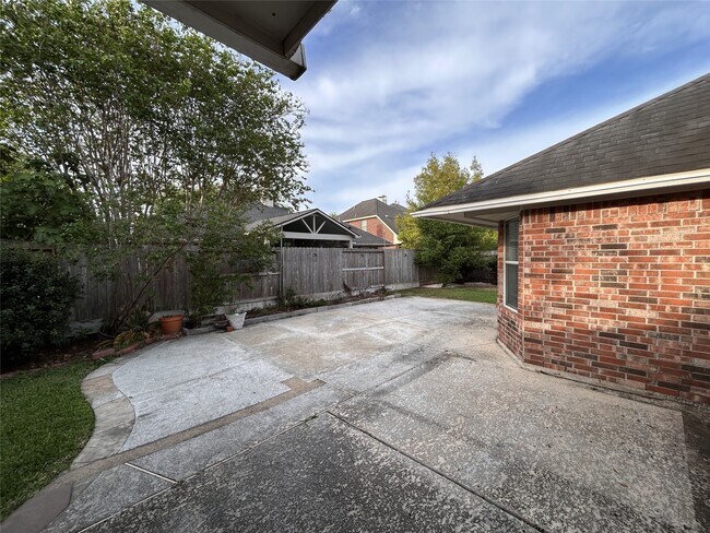 Building Photo - 21806 Silverpeak Ct