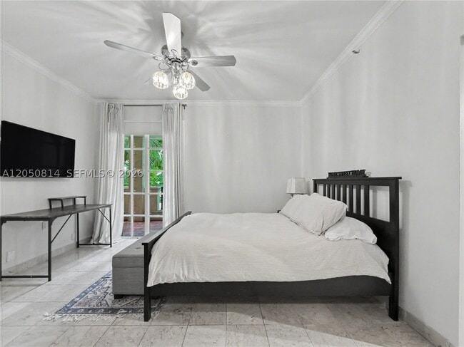 Building Photo - 2124 Fisher Island Dr
