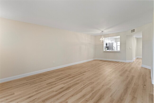 Building Photo - 1501 SW 131st Way