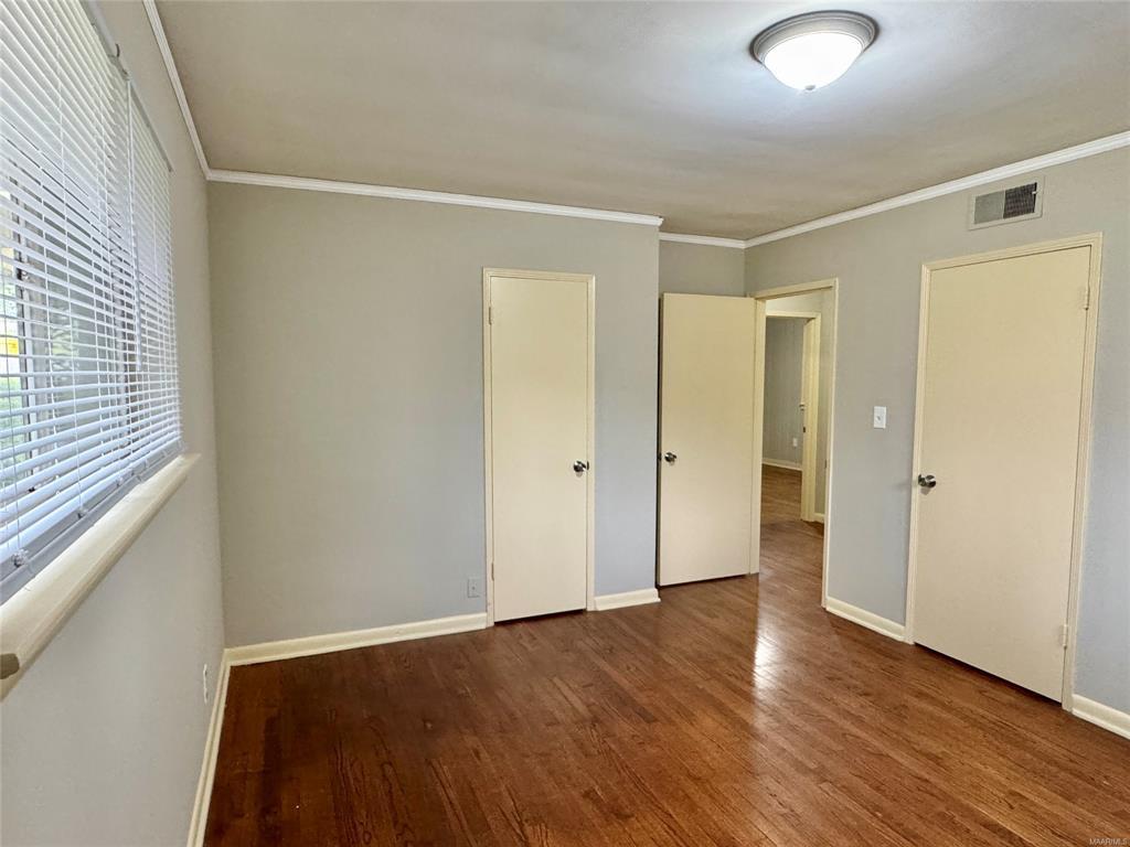 Building Photo - 320 Green Ridge Rd