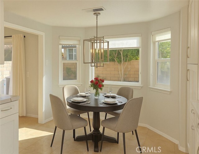 Building Photo - 24212 Davida