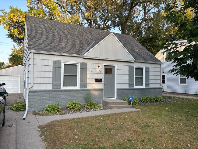 Building Photo - 3364 Rhode Island Ave S