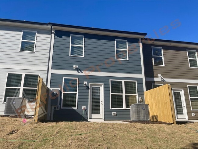 Building Photo - Move In by April 30 & Save $200/Month! Townhome Only $1,695! Regular $1,950 — Available NOW