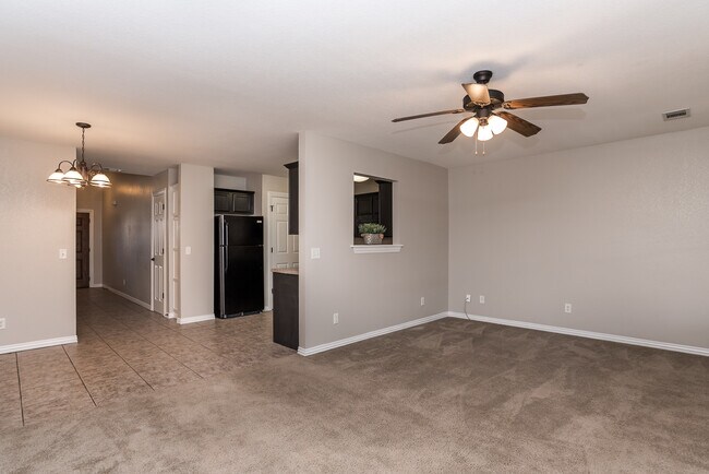 Building Photo - 4069 Glenstone Terrace