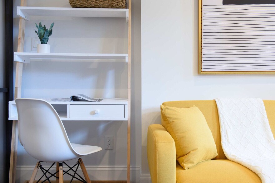 Building Photo - 69a Clinton St