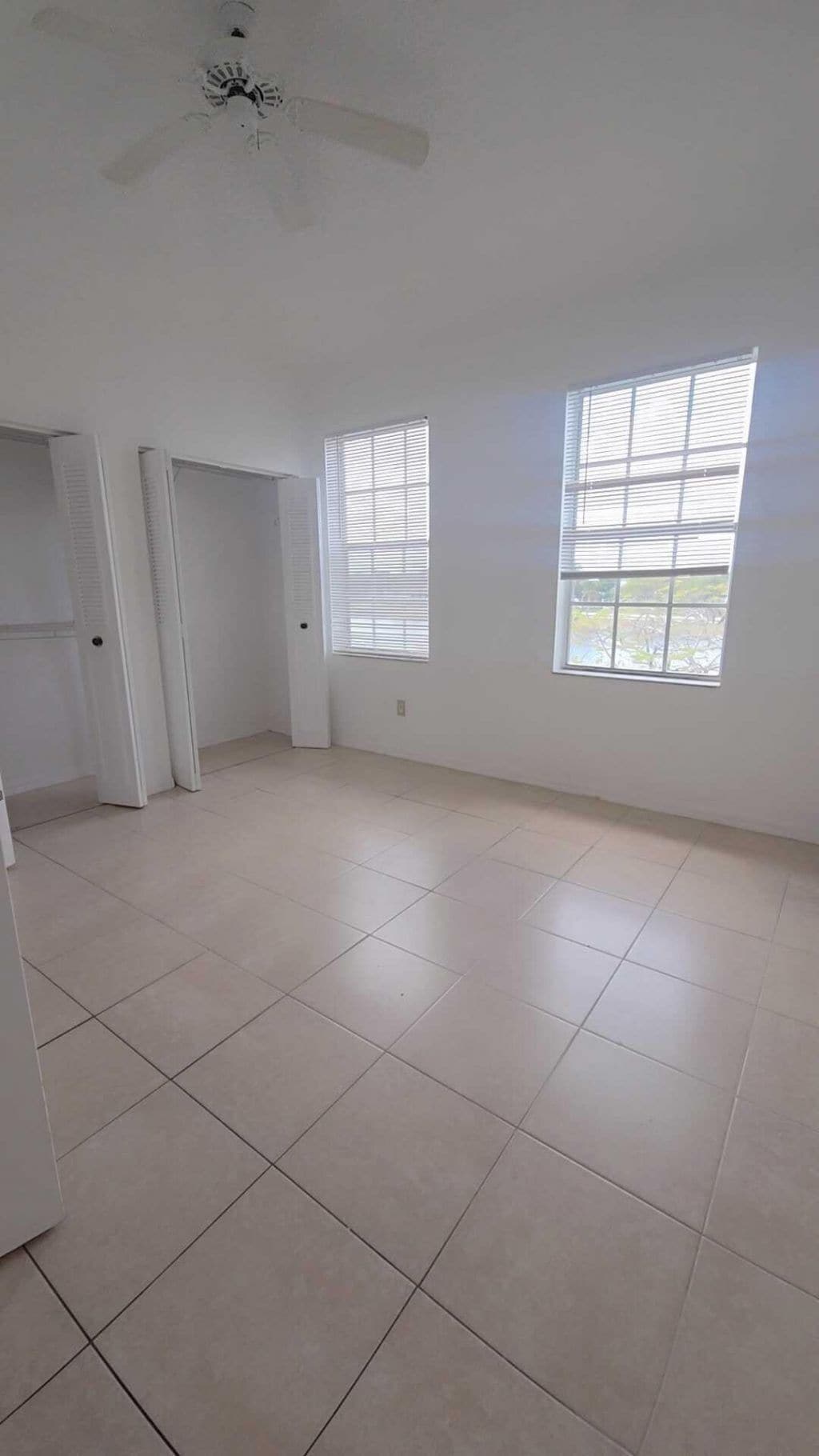 Building Photo - 751 SW 148th Ave