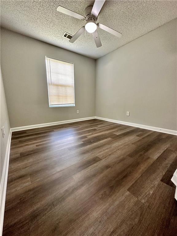 Building Photo - 771 Moss Side Dr