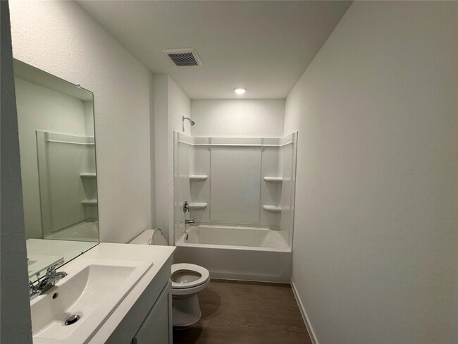 Building Photo - 28750 Texas Plns Dr