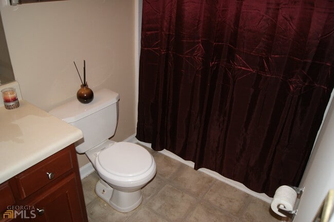 Building Photo - 848 Commerce Blvd