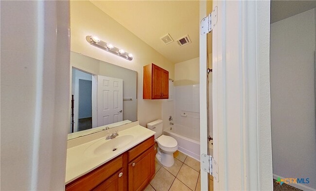 Building Photo - 308 Rinehardt St