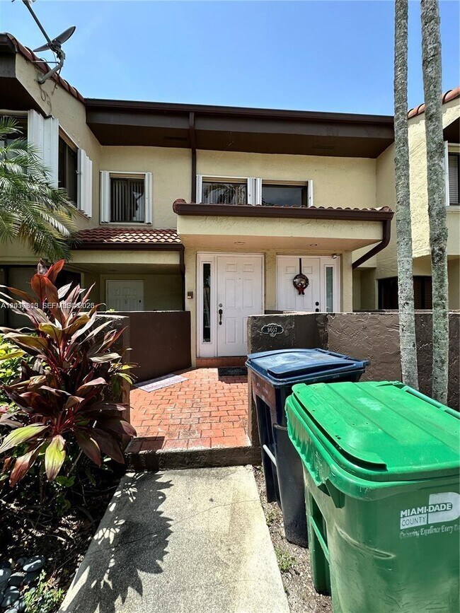 Building Photo - 9607 SW 138th Ave