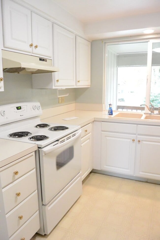 Building Photo - 1307 NW 119th St