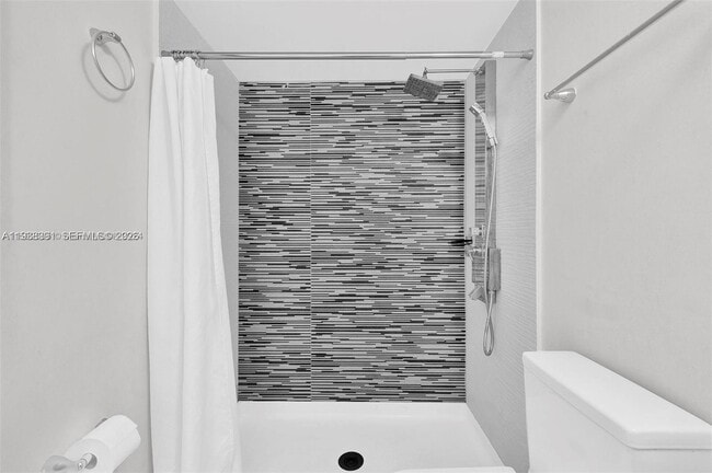 Building Photo - 740 Meridian Ave