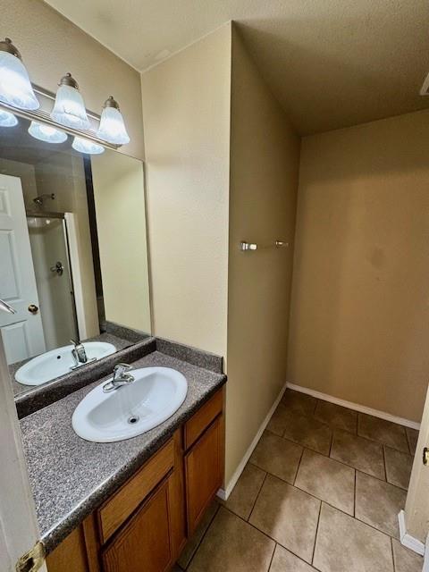 Building Photo - 1602 Willowbrook Dr