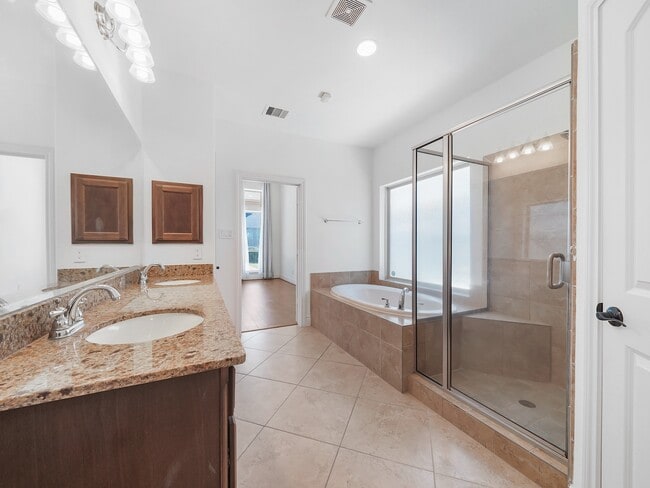 Building Photo - 27123 Birch Pine Ct