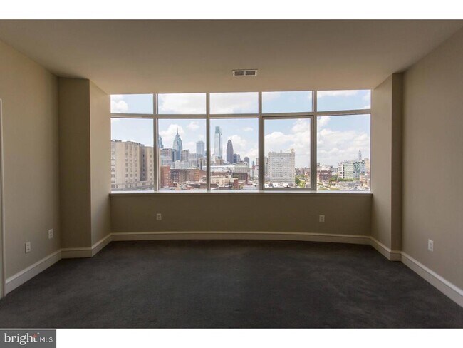 Building Photo - 201 N 8th St