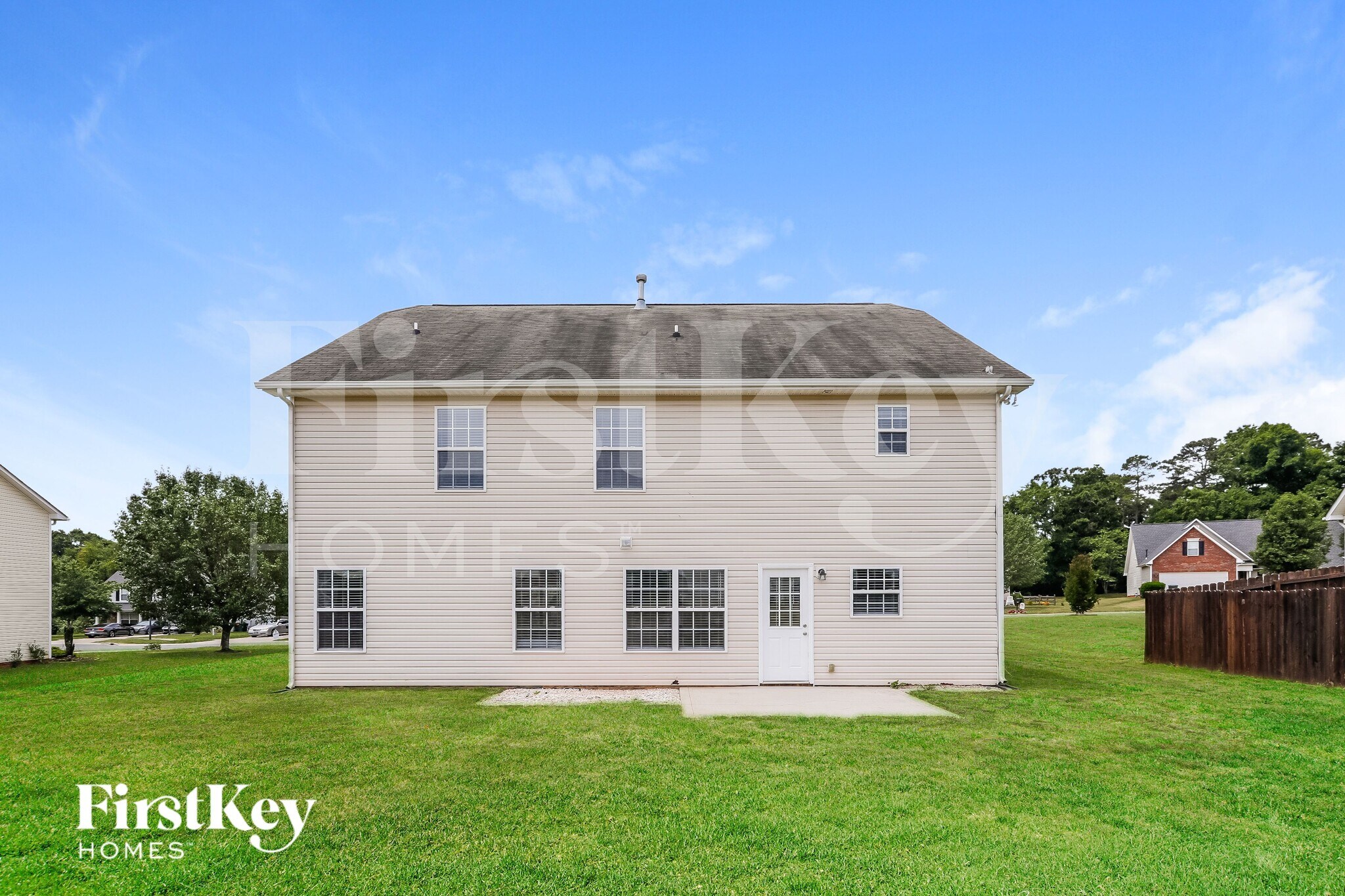 Building Photo - 2922 Blueberry Dr