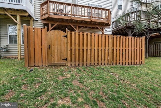 Building Photo - 12176 Bridgend Run