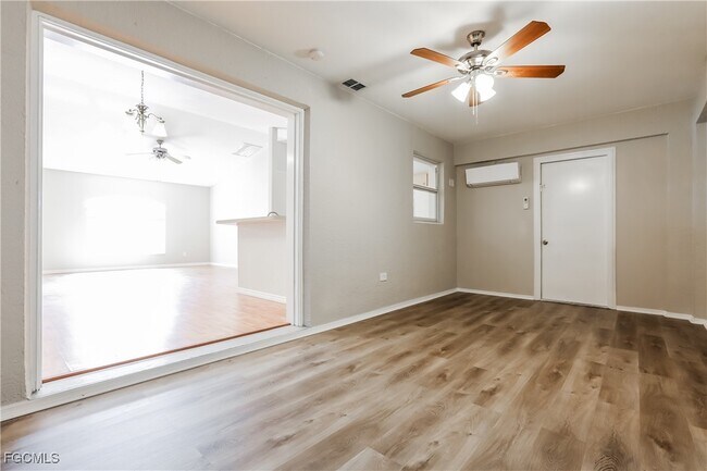 Building Photo - 1528 Haffenberg Ave