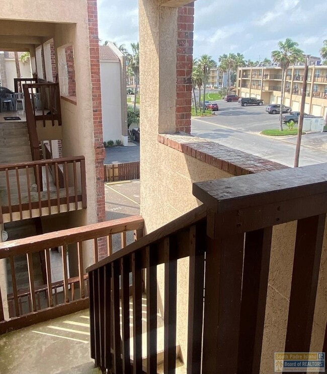 Building Photo - 125 E Morningside Dr