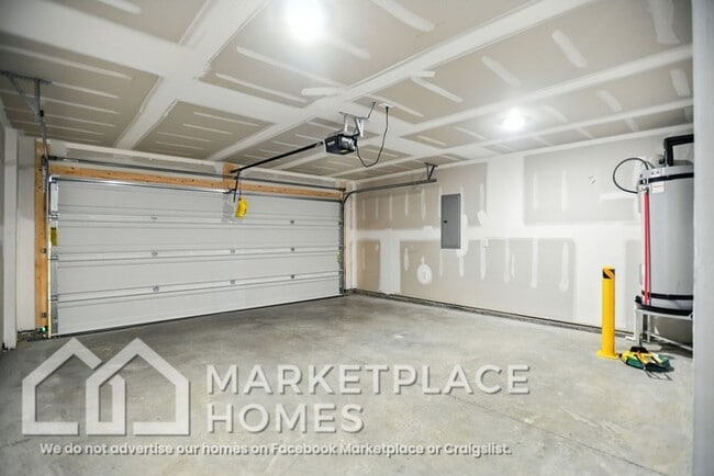 Building Photo - 341 Arrowhead Dr