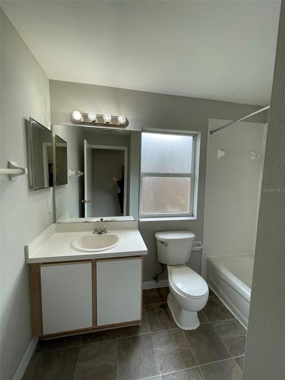 Building Photo - 12115 Feldwood Creek Ln