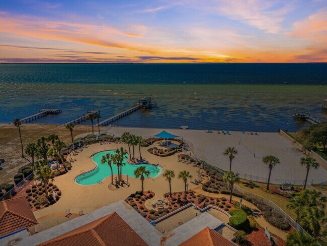 Building Photo - 4319 Sunset Beach Cir
