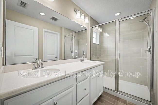 Building Photo - 10323 Alder Creek Ln