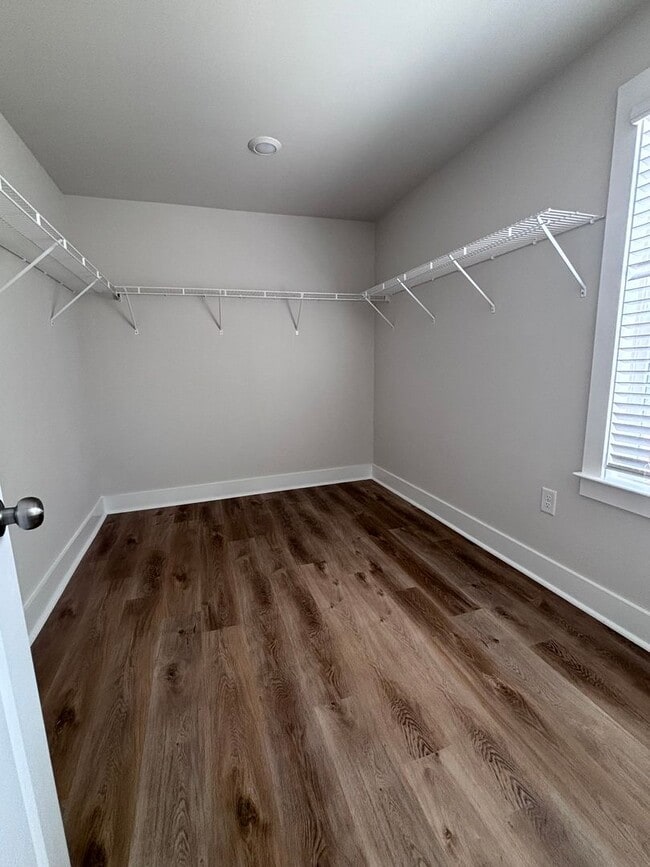 Building Photo - Brand new three-bedroom, 2.5-bath townhome