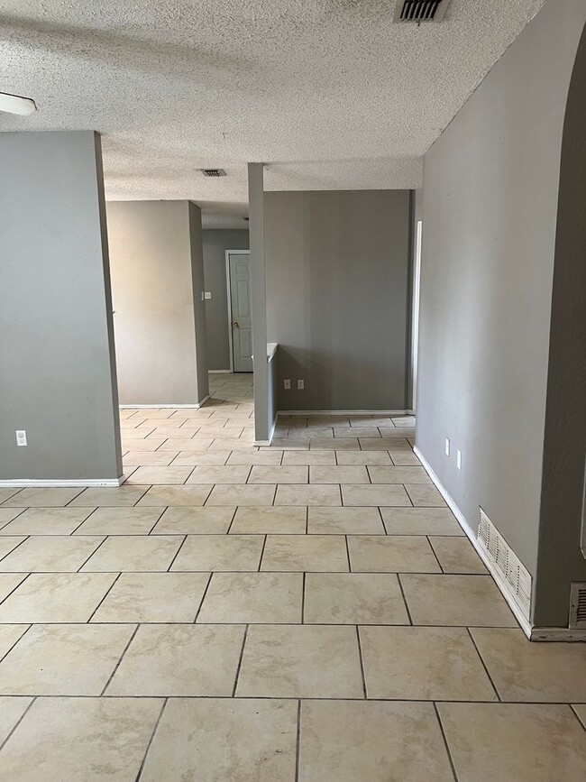 Building Photo - Available Now - Frenship District!