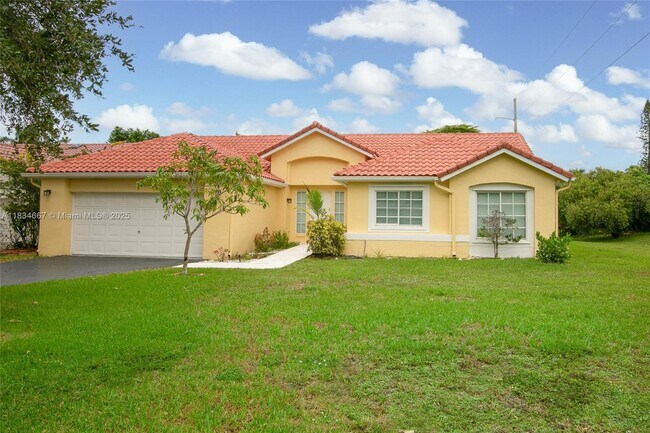 Building Photo - 1049 Laguna Springs Dr