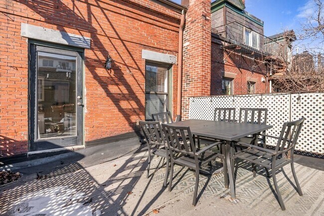 Building Photo - 468 Shawmut Ave