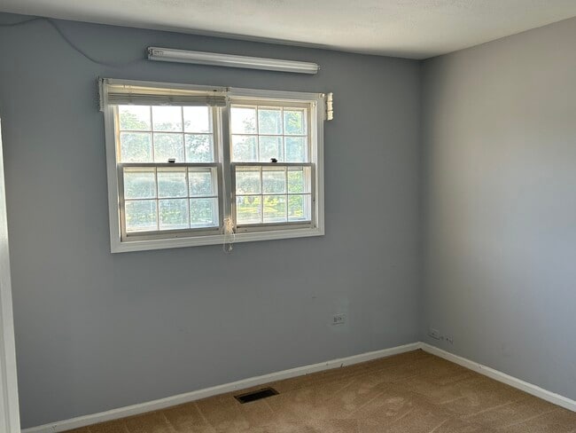 Building Photo - 1312 Darlington Ct